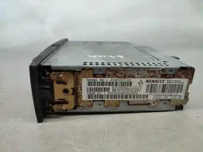 İkinci el araba yedek parçası ses sistemi / radyo cd için renault megane ii break (km0/1_) 1.5 dci (km02. km13) gasóleo 2004 5p oem iam referansları e2029021  