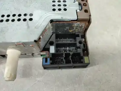 İkinci el araba yedek parçası ses sistemi / radyo cd için renault megane ii break (km0/1_) 1.5 dci (km02. km13) gasóleo 2004 5p oem iam referansları e2029021  