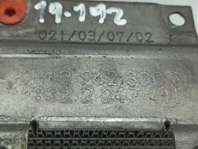 Peça sobressalente para automóvel em segunda mão radiador de gasóleo por bmw 5 touring (e39) 530 d referências oem iam 13322247411  