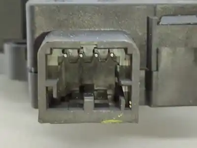 Peça sobressalente para automóvel em segunda mão motor de sofagem por volvo v40 hatchback (525) d2 referências oem iam 412650750  