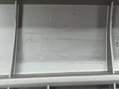 Peça sobressalente para automóvel em segunda mão moldagem por bmw 1 (e81) 118 d referências oem iam   