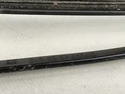 Second-hand car spare part front right windshield wiper arm for seat leon st (5f8) 1.6 tdi oem iam references 5f1955409  