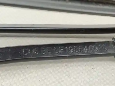 Second-hand car spare part front right windshield wiper arm for seat leon st (5f8) 1.6 tdi oem iam references 5f1955409  