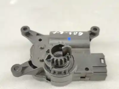 Pezzo di ricambio per auto di seconda mano motore di riscaldamento per seat leon st (5f8) 1.6 tdi riferimenti oem iam 5q0907511a  