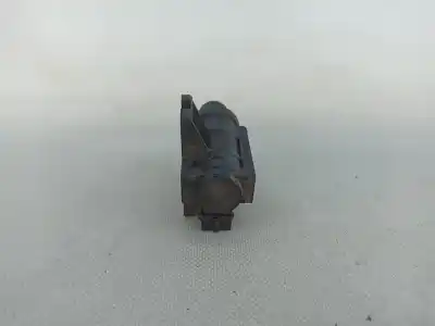 Second-hand car spare part additional air valve for renault captur i (j5_, h5_) blue dci 95 oem iam references 149564959r  