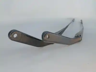 Peça sobressalente para automóvel em segunda mão haste de escova dianteiro direito por bmw 1 (e81) 118 d referências oem iam 61617169971  