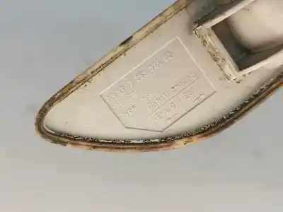 Peça sobressalente para automóvel em segunda mão farolim do lado esquerdo por bmw 1 (e81) 118 d referências oem iam 63137253325  