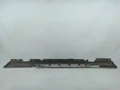 Peça sobressalente para automóvel em segunda mão embaladeira lado direito (corte) por bmw 1 (e81) 118 d referências oem iam 51777183234  