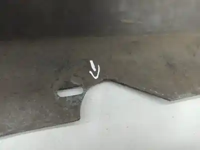 Peça sobressalente para automóvel em segunda mão embaladeira lado direito (corte) por bmw 1 (e81) 118 d referências oem iam 51777183234  