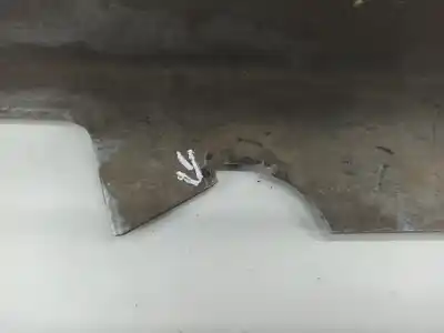 Peça sobressalente para automóvel em segunda mão embaladeira lado direito (corte) por bmw 1 (e81) 118 d referências oem iam 51777183234  