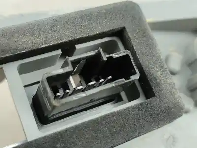 Second-hand car spare part left headlight support for peugeot 508 2.0 16v hdi fap oem iam references 22017285  