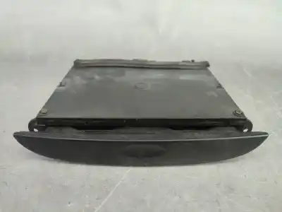 Pièce détachée automobile d'occasion Porte Boissons Central pour HYUNDAI H-1 FURGONETA (A1) 2.5 TD Références OEM IAM DH308KF1  