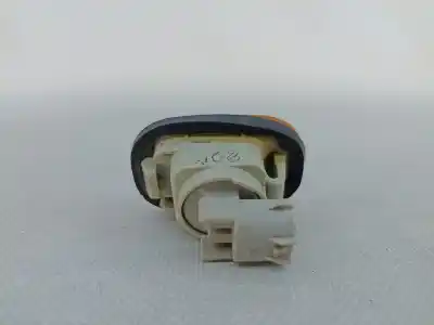 Second-hand car spare part front right headlight for toyota rav4 (a2) 2.0 d-4d 4wd oem iam references   