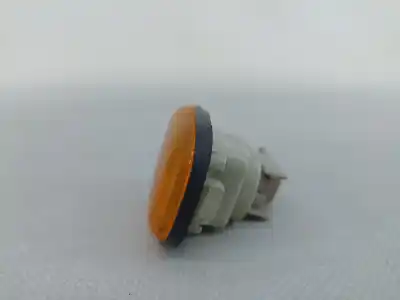 Second-hand car spare part front right headlight for toyota rav4 (a2) 2.0 d-4d 4wd oem iam references   