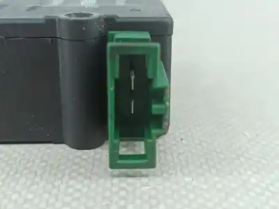 Second-hand car spare part trunk lock for audi a6 avant (4b5) 2.5 tdi oem iam references 4b9962115  