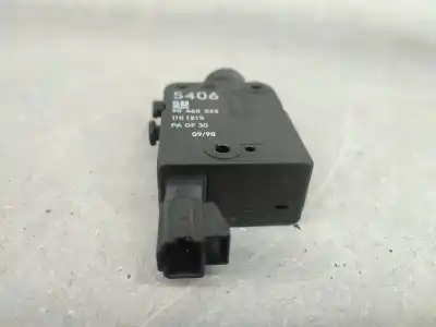Pezzo di ricambio per auto di seconda mano baule / serratura del cancello per opel corsa b (s93) 1.0 i 12v (f08. f68. m68) riferimenti oem iam 90460062   Pezzo di ricambio per auto di seconda mano baule / serratura del cancello per opel corsa b (s93) 1.0 i 12v (f08. f68. m68) riferimenti oem iam 90460062