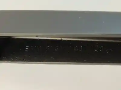 Peça sobressalente para automóvel em segunda mão haste de escova dianteiro direito por bmw 3 touring (e46) 320 d referências oem iam 61617003931  