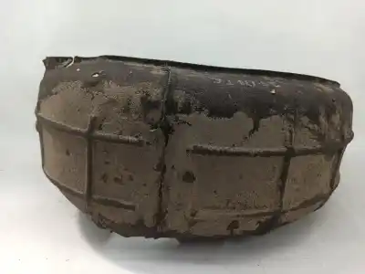 Pezzo di ricambio per auto di seconda mano Passaruota Anteriore Sinistra per SKODA OCTAVIA III BREAK (5E5) 1528 AK Gasóleo 2015 5P Riferimenti OEM IAM   