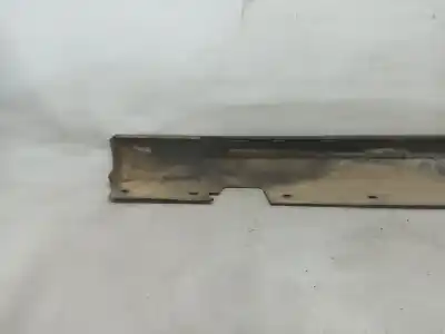 Second-hand car spare part right side skirt (cut) for bmw x1 (e84) xdrive 18 d oem iam references 51122990170  