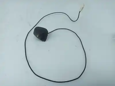 Автозапчастина б/у  для RENAULT TWINGO III (BCM_)  Посилання на OEM IAM E3033032  