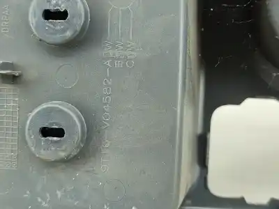 Автозапчастина б/у центральний підставник для ford transit connect (p65_, p70_, p80_) 1.8 tdci посилання на oem iam 9t16v04582adw  