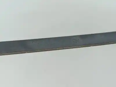 Pezzo di ricambio per auto di seconda mano braccio tergicristallo anteriore destro per opel corsa c 1.3 16v cdti cat (z 13 dt / ln9) riferimenti oem iam 09114667  