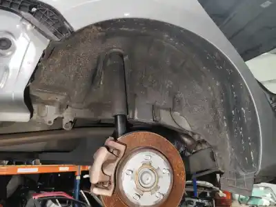 Автозапчасти б/у передняя правая колесная арка за toyota auris ranchera familiar (_e18_) 1.4 d-4d (nde180_) ссылки oem iam 