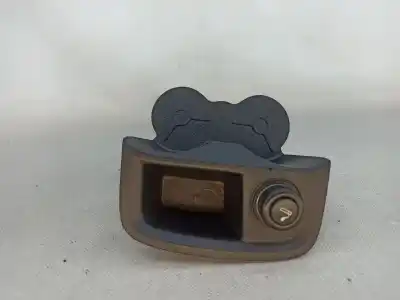 Tweedehands auto-onderdeel asbakje voor ford focus iii 1.6 tdci oem iam-referenties bm51a047a03a