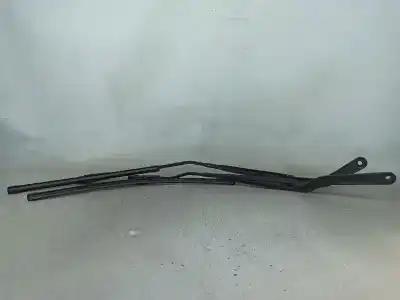 Автозапчастина б/у передній правий річок склоочисника для RENAULT TWINGO III (BCM_) 1.0 SCe 70 Посилання на OEM IAM 288816452R  