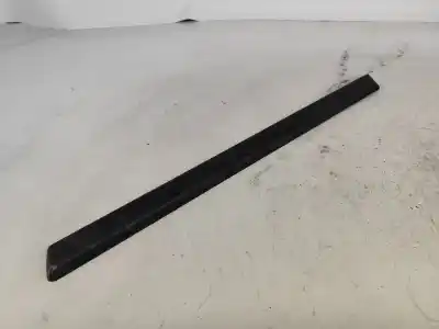 Pezzo di ricambio per auto di seconda mano Modanatura per SEAT LEON (1M1) 1.4 16V Riferimenti OEM IAM   