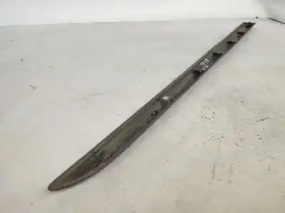 Pezzo di ricambio per auto di seconda mano modanatura per honda civic vii hatchback (eu, ep, ev) 1.6 i (ep2 eu8 eu6) riferimenti oem iam    Pezzo di ricambio per auto di seconda mano modanatura per honda civic vii hatchback (eu, ep, ev) 1.6 i (ep2 eu8 eu6) riferimenti oem iam