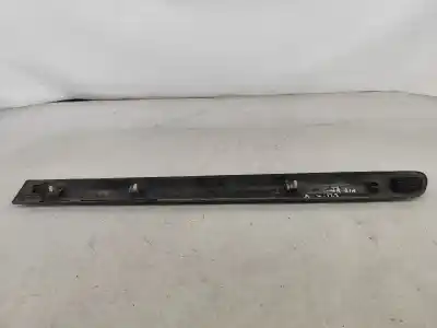 Pezzo di ricambio per auto di seconda mano modanatura per honda civic vii hatchback (eu, ep, ev) 1.6 i (ep2 eu8 eu6) riferimenti oem iam    Pezzo di ricambio per auto di seconda mano modanatura per honda civic vii hatchback (eu, ep, ev) 1.6 i (ep2 eu8 eu6) riferimenti oem iam