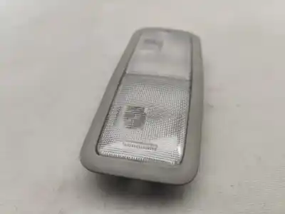 Автозапчасти б/у внутренний свет за toyota auris ranchera familiar (_e18_) 1.4 d-4d (nde180_) ссылки oem iam 8125005030b0  