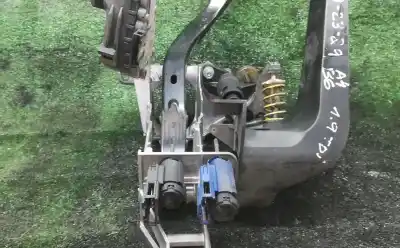 İkinci el araba yedek parçası komple pedal seti için audi a4 b6 (8e2) 1.9 tdi oem iam referansları 00837601  