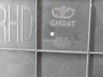 Pezzo di ricambio per auto di seconda mano plastica per opel antara (l07) 2.2 cdti riferimenti oem iam 96476899  