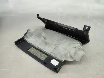 Second-hand car spare part plastics for bmw 1 (e87) 118 d oem iam references 6131695026201  