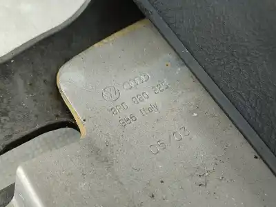 Pezzo di ricambio per auto di seconda mano plastica per audi a3 (8p1) 1.6 gpl 2006 3p riferimenti oem iam 8p0880225  