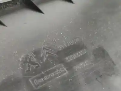 İkinci el araba yedek parçası plasti̇kler için peugeot 308 sw ii (lc_, lj_, lr_, lx_, l4_) 1.6 hdi / bluehdi 115 (lcbhxm lcbhxt) oem iam referansları 9677807477  