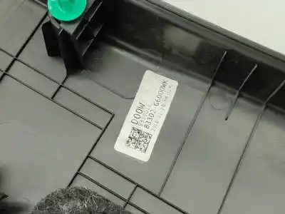 Pezzo di ricambio per auto di seconda mano modanatura per kia picanto (ja) 1.0 cat riferimenti oem iam 83302g6000wk  