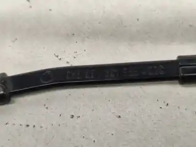 Автозапчасти б/у рычаг стеклоочистителя передний правый за volkswagen passat variant (3c5) 2.0 tdi ссылки oem iam 3c1955403c  