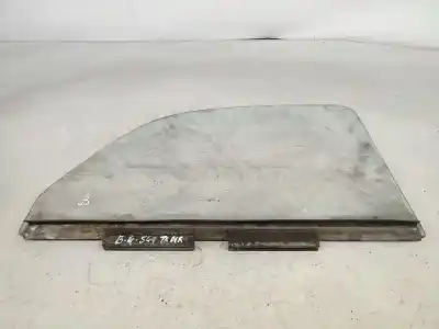 Автозапчасти б/у стекло задней правой двери за RENAULT CLIO I (B/C57_, 5/357_) 1.2 (5/357Y 5/357K) ссылки OEM IAM    Автозапчасти б/у стекло задней правой двери за RENAULT CLIO I (B/C57_, 5/357_) 1.2 (5/357Y 5/357K) ссылки OEM IAM