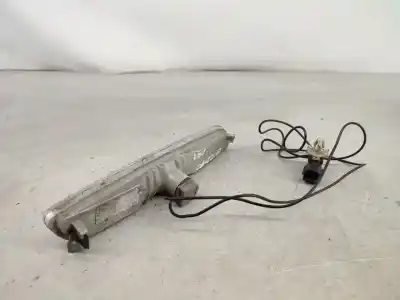 Pezzo di ricambio per auto di seconda mano pilota anteriore destro per volvo v40 combi (vw) 1.9 td gasóleo 1997 5p riferimenti oem iam   