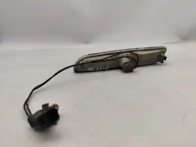 Pezzo di ricambio per auto di seconda mano lampada laterale sinistra per volvo v40 combi (vw) 1.9 td gasóleo 1997 5p riferimenti oem iam   