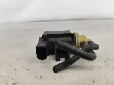 Piesă de schimb auto la mâna a doua VALVA DE AER SUPLIMENTARA pentru SEAT LEON (5F1) 1.6 TDI Referințe OEM IAM 04L131051F   Piesă de schimb auto la mâna a doua VALVA DE AER SUPLIMENTARA pentru SEAT LEON (5F1) 1.6 TDI Referințe OEM IAM 04L131051F