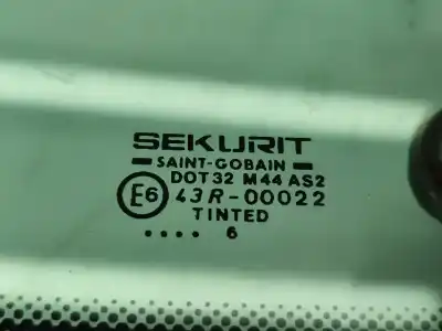 Pezzo di ricambio per auto di seconda mano vetro porta posteriore destra per ford fiesta iv (ja_, jb_) 1.25 i 16v gasolina 1998 5p riferimenti oem iam 43r00022  