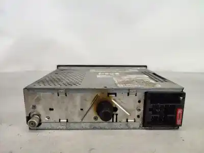Second-hand car spare part audio system / radio cd for volkswagen passat variant (3b5) 1.9 tdi oem iam references 1j0035186b  