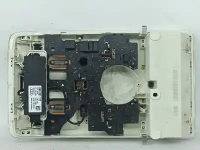 Автозапчастина б/у внутрішне світло для audi a4 b8 avant (8k5) 2.0 tdi посилання на oem iam 8t0947135b  