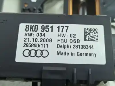 Автозапчастина б/у внутрішне світло для audi a4 b8 avant (8k5) 2.0 tdi посилання на oem iam 8t0947135b  