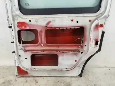 Second-hand car spare part right sliding side door for opel combo tour 1.3 cdti 16v oem iam references   