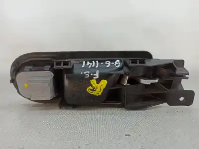 Pezzo di ricambio per auto di seconda mano maniglia interna anteriore sinistra per volkswagen passat variant (3b5) 1.9 tdi riferimenti oem iam   